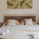 Apartment Summer Dream Directly At The Sea