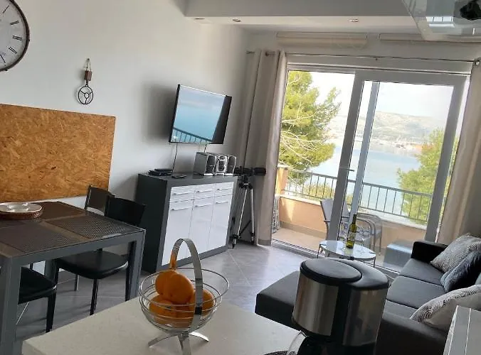 Summer Dream Directly At The Sea Trogir